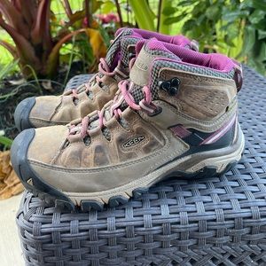 Keen Women's Targhee III Waterproof Mid